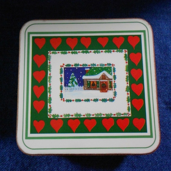 English Life Six Cork Back Christmas Coaster Set Snow House Hearts Holly Holiday - Picture 5 of 5